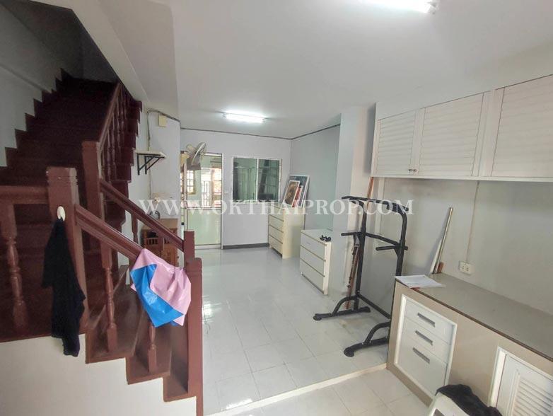 ทาวน์เฮ้าส์ หมู่บ้านบางใหญ่ซิตี้ โครงการติด รถไฟฟ้าสายสีม่วง