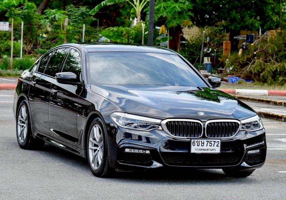 รหัสรถ PR7572 BMW G30 520d M-Sport Package จดทะเบียนปี 2020 Fulloption