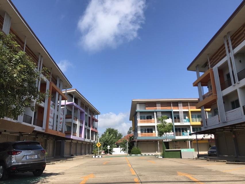 อาคารพาณิชย์ 3 ชั้น ใกล้สะพานมิตรภาพไทย-ลาว(เชียงของ-ห้วยทราย) 3