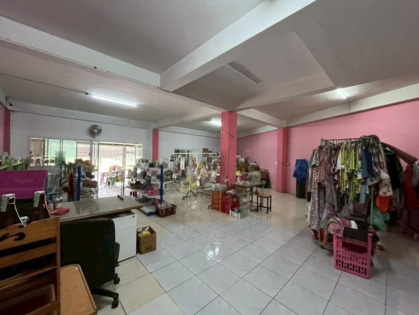 ขายบ้าน 2 ชั้น ถนนองครักษ์บางน้ำเปรี้ยว (คลอง25) องครักษ์ นครนายก 4