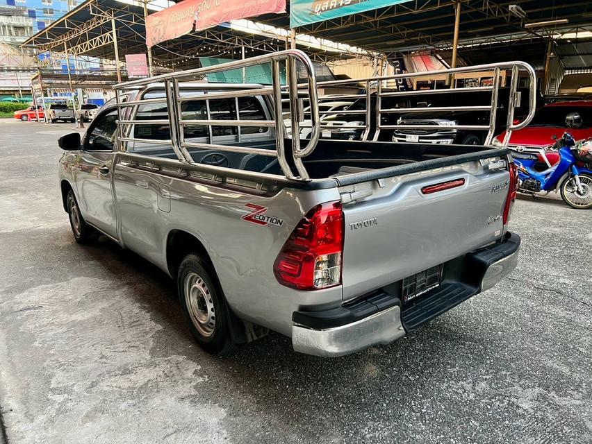 TOYOTA REVO ปี 2022 รุ่น 2.4 ตอนเดียว Z edition เกียร์ธรรมดา สีเทา รถบ้านมือเดียว เลขไมล์น้อยมากๆ 5หมื่นกว่าkm ซื้อมา รูปที่ 6