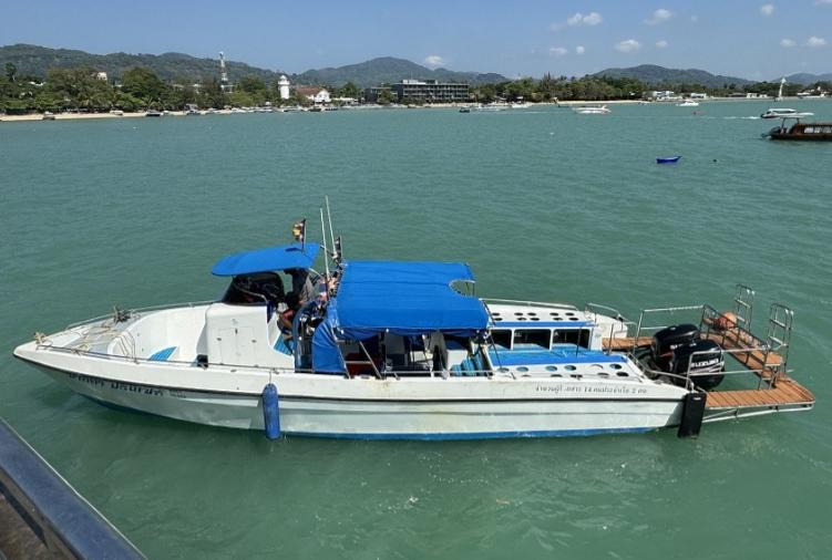 ขาย FIBER DIVING SPEED BOAT 39 FEET- 2 X 200 hp