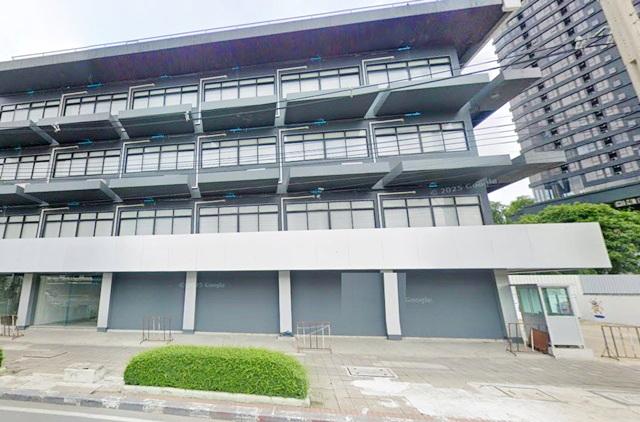สำนักงาน ออฟฟิศ 4 ชั้น MRT ศูนย์การประชุมแห่งชาติสิริกิติ์ 600 ม. 6 คูหา 1080 ตร.ม.รร.นานาชาติออสเตรเลีย 2.4 กม ทำเลดี เ