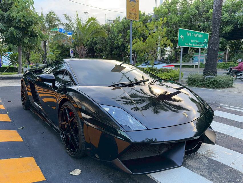 Lamborghini lp 560-4