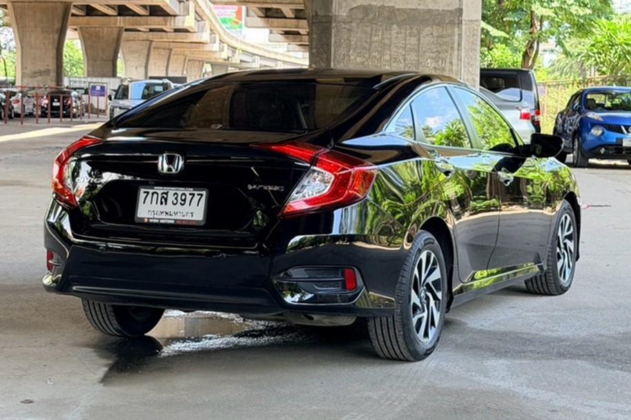 ð 2018 Honda CIVIC 1.8 EL AT āļĢāļđāļāļāļĩāđ 5