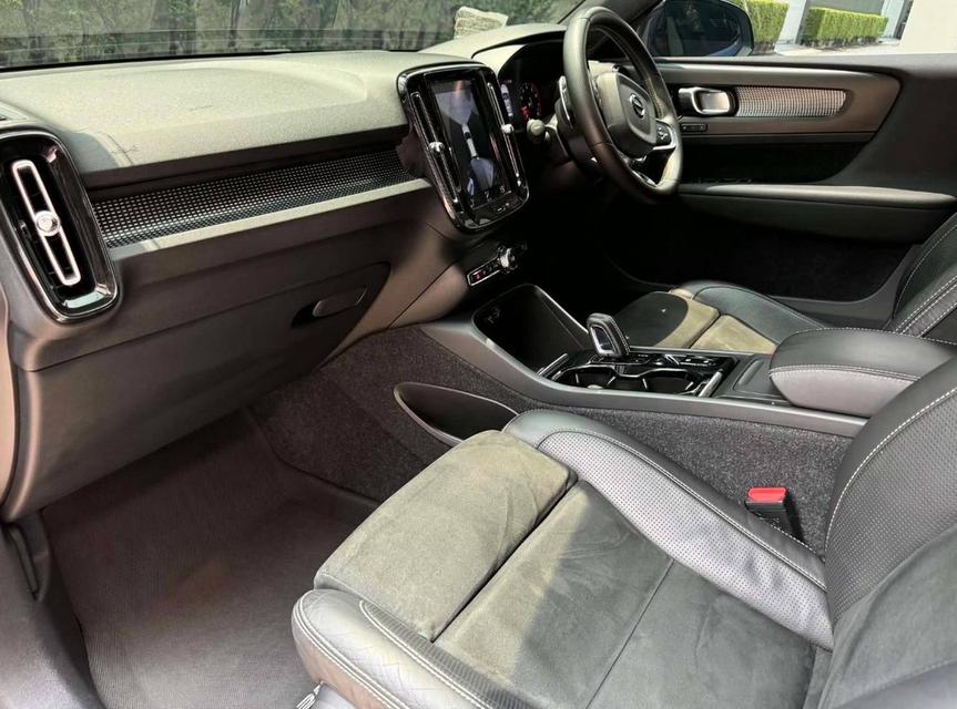 Volvo XC40 T5 R-Design ปี 2019 Top option รูปที่ 12