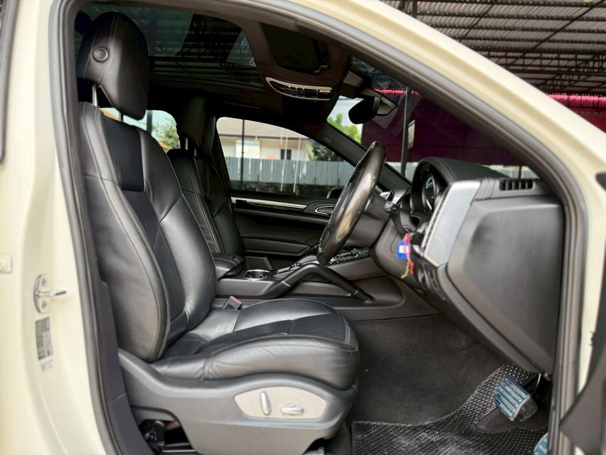 PORSCHE CAYENNE S 3.0 S HYBRID 2012 9