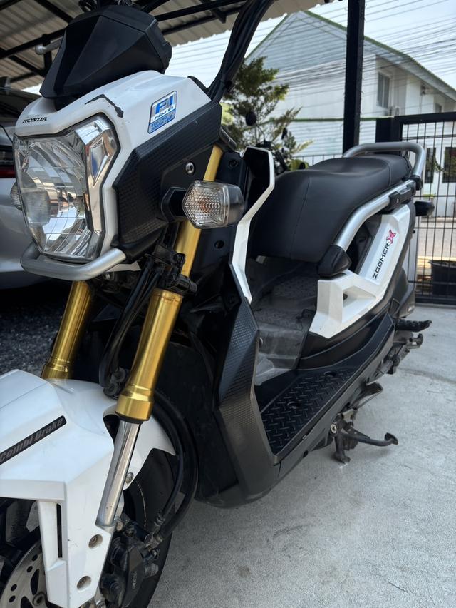 ZoomerX ปี 2015 สีขาว