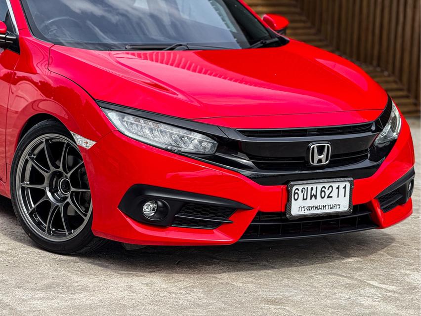 รหัสรถ WRT6211 2017 HONDA CIVIC 1.5 TURBO RS