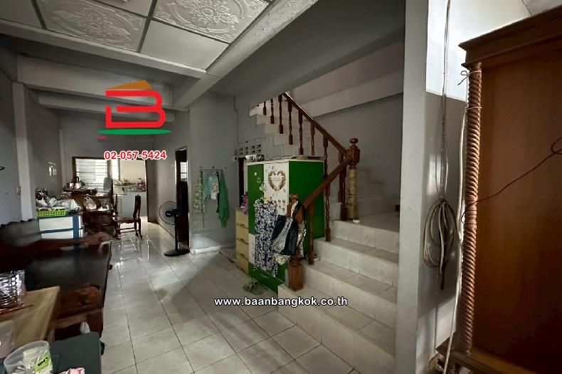ทาวน์เฮาส์ หมู่บ้าน ทองสถิตย์วิลล่า 6 เนื้อที่ 23.8 ตร.ว ซอยสายไหม 78 แขวงสายไหม เขตบางเขน กรุงเทพมหานคร 4