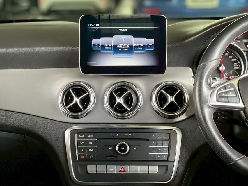 ปี 2019 BENZ GLA-CLASS, 250 13