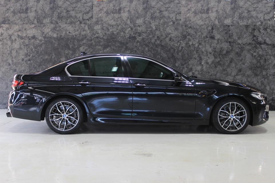 รหัสรถ JRS3579 BMW 520d F10 2014