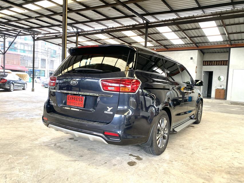 ขาย KIA GRAND CARNIVAL 2.2 SXL ปี2018 รุ่นท๊อป รถมือเดียว 4