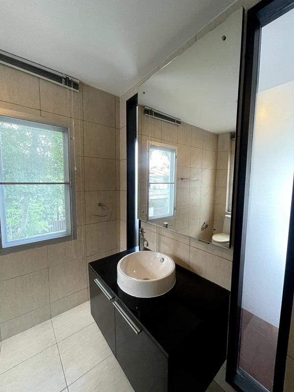 ขายบ้าน 2 ชั้น หมู่บ้าน โนเบิลทารา งามวงศ์วาน เมืองนนทบุรี หน้าโครงการติดสถานีรถไฟฟ้า Tel 089-8578865 19