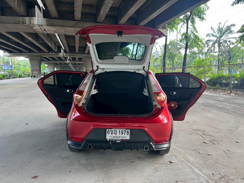 ขายรถ MG3 1.5D ปี 2018 สีแดง เกียร์ออโต้ 17