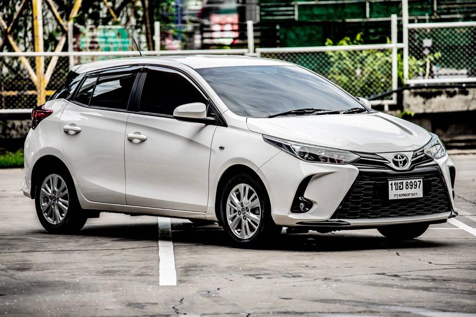 Toyota Yaris 1.2 Entry ปี 2021 มือเดียวป้ายแดง ไมล์แท้ 54,000 km.