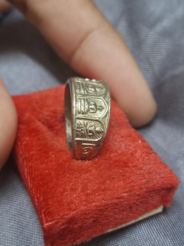 แหวน 5 พระองค์ หลวงพ่อกวย วัดโฆษิตาราม ปี2520