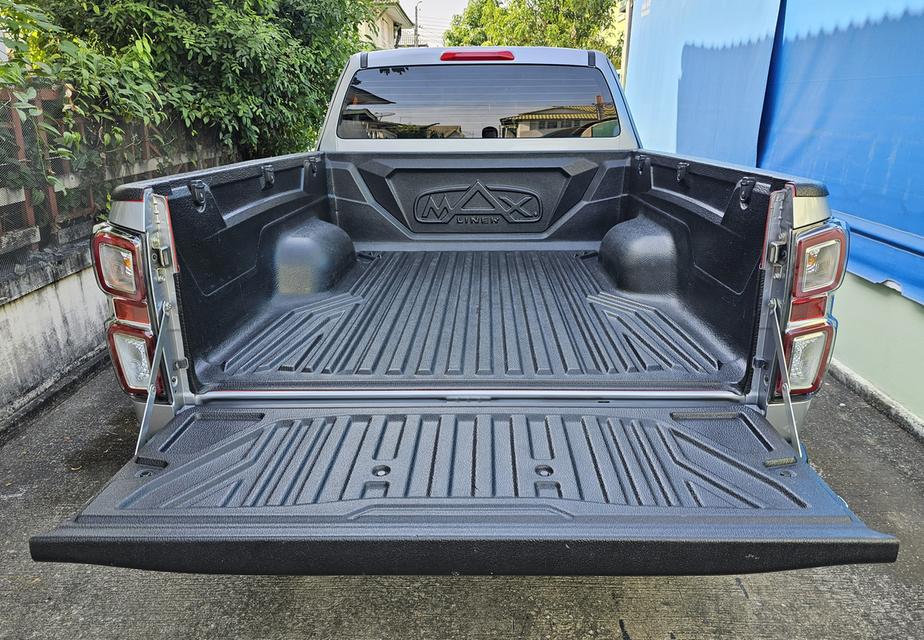 ขายรถกระบะ ISUZU Dmax all new 1.9 Ddi L-DA ปี 2020 สีบอร์นเงิน รถบ้านแท้ เจ้าของรถขายเอง สภาพสวยมาก