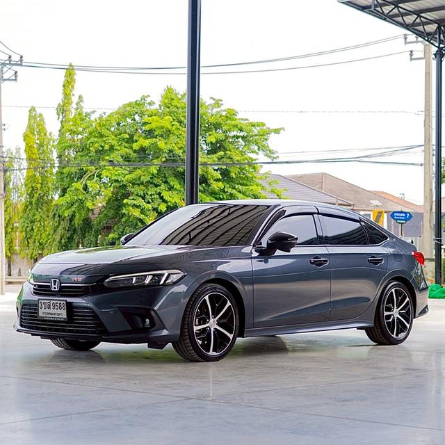 รหัสรถ 12AT5888 HONDA CIVIC eHEV 2.0 RS | ปีจด : 2023