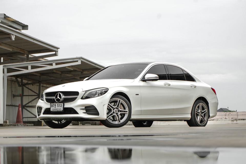 Mercedes-Benz C300e AMG ปี 2019