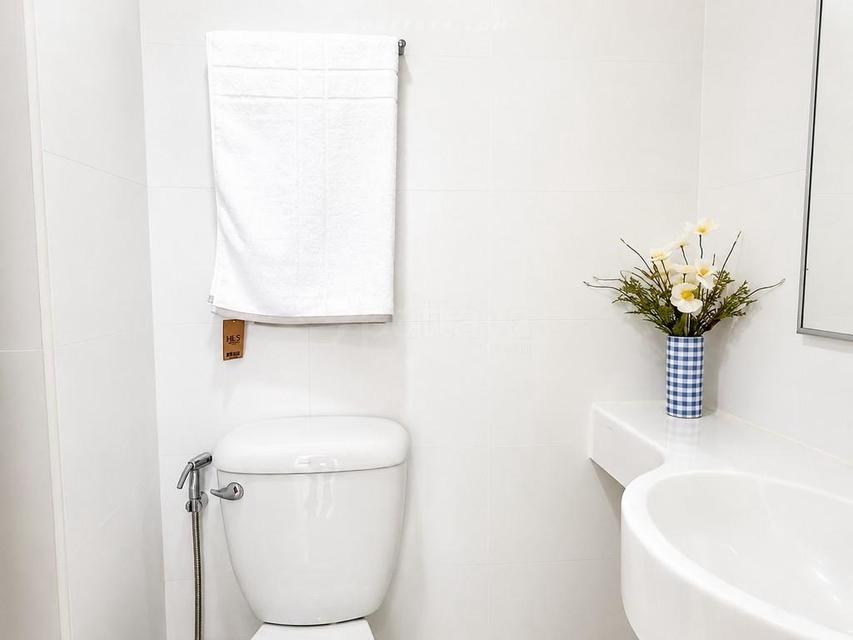 For Sale — Condo at Lumpini Sukhumvit–North PattayaCondo for sale at Lumpini Sukhumvit–North Pattaya. High-floor unit in Building A, sold 7