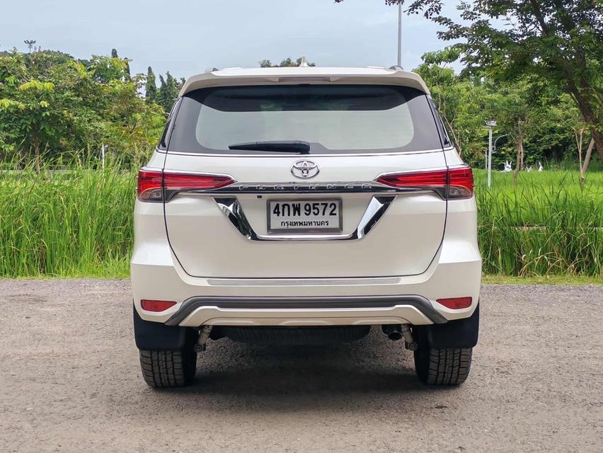 ðķ Toyota fortuner 2.4V 2WD TOP A/T āļāļĩ 2015 ðķ