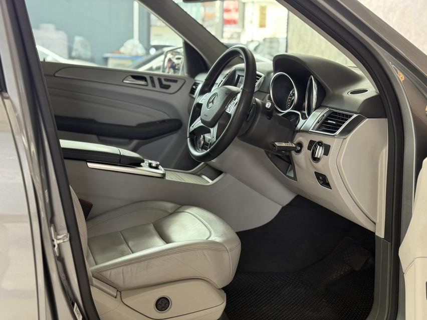 เข้าใหม่ BENZ ML 250 ดีเซล ปี 2015 รหัส JRS4771 6