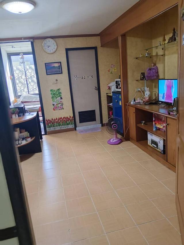 ขายคอนโดใจกลางเมือง 10 นาทีถึงรถไฟฟ้าใต้ดิน ลาดพร้าว สนใจติดต่อ 0981655428 7