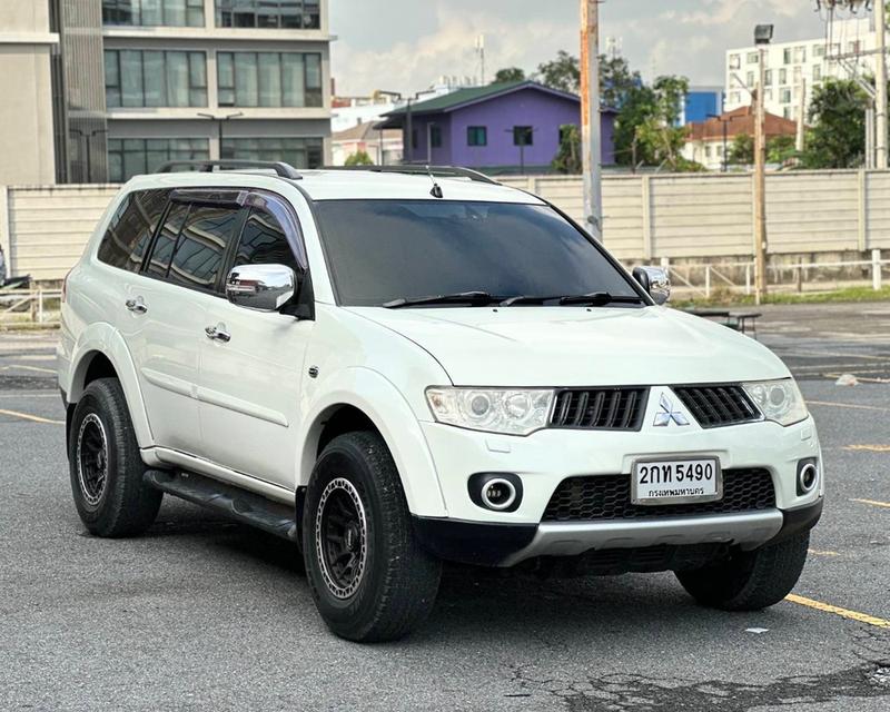 รหัสรถ QT5490  Mitshubishi Pajero 2.5 Sport GT เกียร์ Auto สีขาวมุก ปี2013