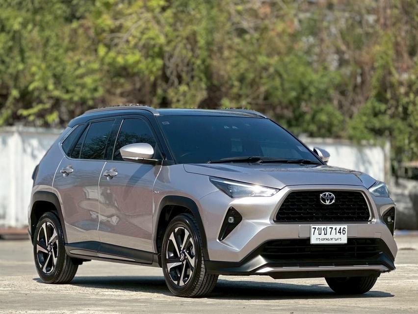 รหัสรถ PAT7146 Toyota Yaris Cross 1.5 Premium 2024 สีเทา รูปที่ 4