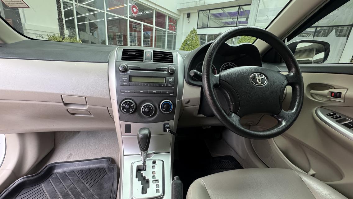 รถบ้านมือเดียวป้ายแดง เจ้าของขายเอง ขาย TOYOTA Corolla Altis 1.6 E ปี 2011 สีขาว 13