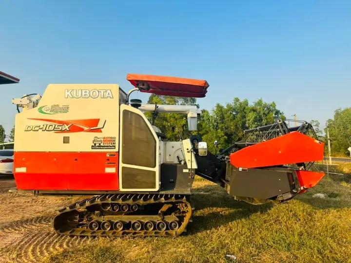 ขายรถเกี่ยวข้าว KUBOTA  6