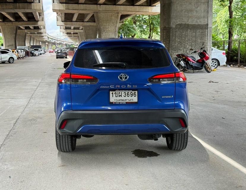 (แจ้งรหัสรถ WMT3696) Toyota Corolla Cross 1.8 Hybrid Premium ปี 2021 รูปย่อยที่ 4