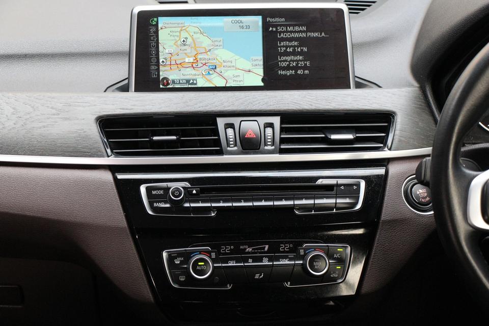 bmw X1 1.5 sDrive18i xLine ปีจดทะเบียน 2017  16