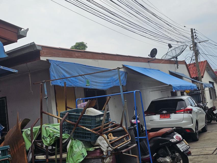 ขายห้องเช่าพร้อมที่ดินสิ่งปลูกสร้าง ประมาณ 23 ตรว 5