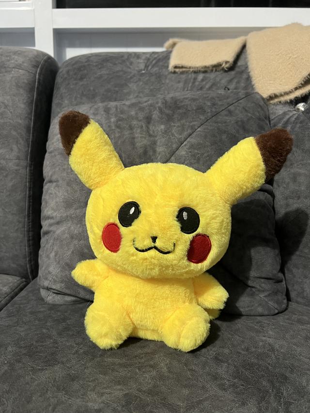 ตุ๊กตาปิ๊กกะจูมือสองสภาพใหม่เอี่ยม