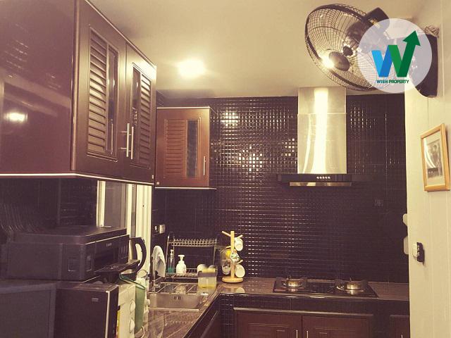 บ้านให้เช่าหลังมุม 3 ห้องนอน 3 ห้องน้ำ 3 แอร์ 2 ที่จอดรถ ตกแต่งสวยมาก พร้อมเฟอร์นิเจอร์ ใกล้รถไฟฟ้าสถานีคปอ.