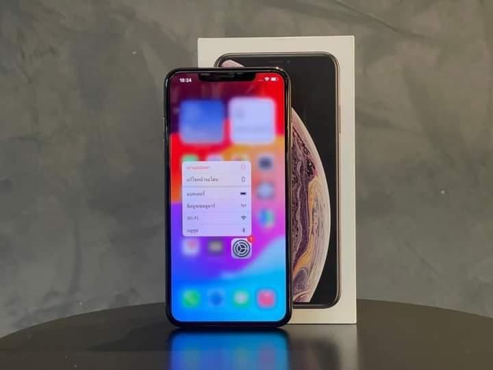 iPhone XS 3