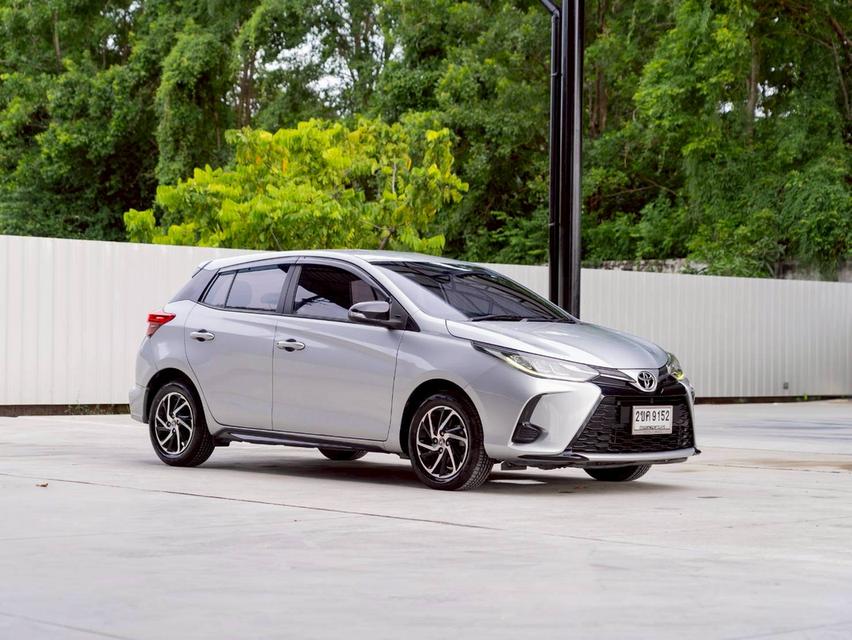 Toyota Yaris 1.2 Sport ปีจด 2021 7