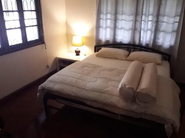 บ้านเดี่ยวชั้นเดียวหัวมุม บนที่ดิน 64 ตร.ว. ถนนกว้าง 5 เมตร จอดรถ 3 คัน หมู่บ้านประชานิเวศน์ 4 (Prachaniwet 4) 7