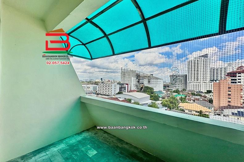 ขาย/เช่า คอนโด The Royal Vibhavadi เดอะรอยัล วิภาวดี ซอยวิภาวดีรังสิต 48 เนื้อที่ 75.19 ตรม. ทำเลดี ใกล้ BTS วัดเสมียนนารี แขวงบางซื่อ เขตลาดยาว 4