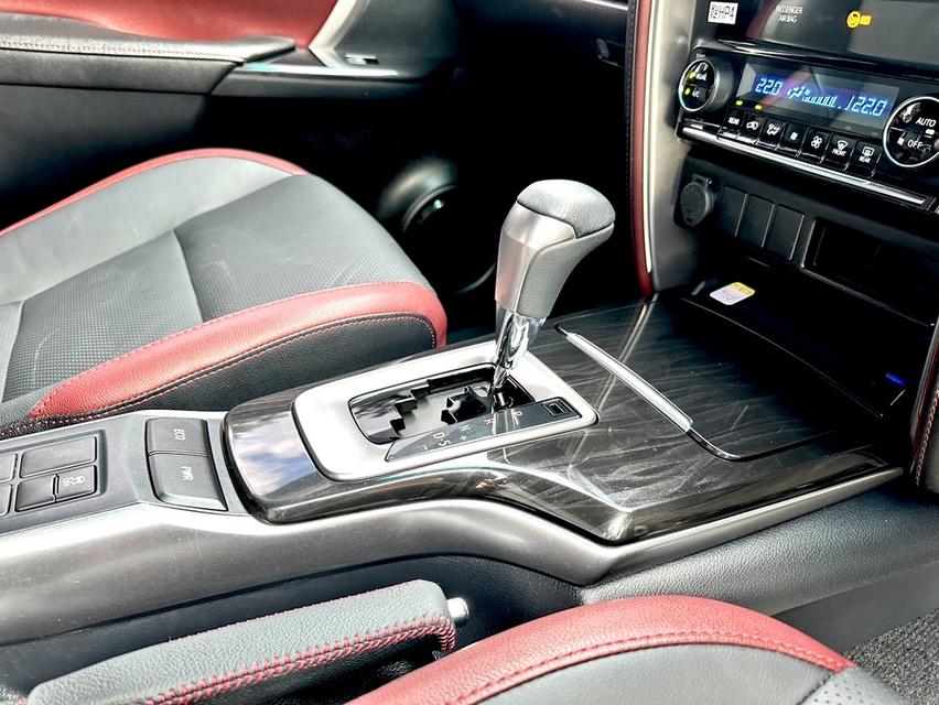 TOYOTA FORTUNER 2.4 LEGENDER ปี 2022 รูปที่ 18