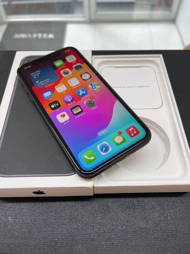 iPhone 11 สีดำ ไร้รอยตก 2