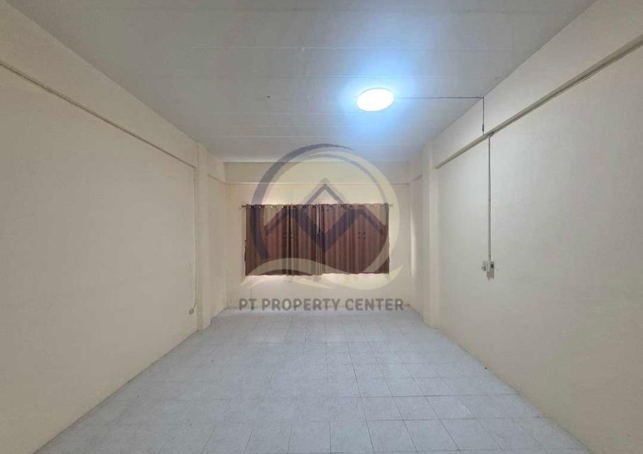 ตึก 4 ชั้น 1 คูหา ซอยวัดพระเงิน ถนนกาญจนาภิเษก บางใหญ่ ติดถนนเหมาะธุรกิจ ขายตามสภาพ ต่อรองได้ 9