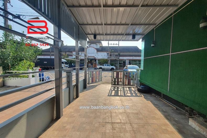 ทาวน์เฮาส์ หมู่บ้าน มาลีวัลย์ (คลอง 2) เนื้อที่ 43 ตรว. ถนนรังสิต-นครนายก ต.ประชาธิปัตย์ อ.ธัญบุรี จ.ปทุมฯ 2