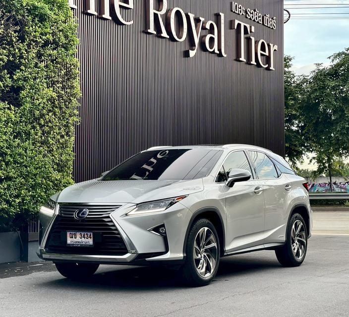 LEXUS  RX450h Premium HYBRID ปี 18 เบนซิล + ไฮบริด รถมือเดียว ป้ายแดง ไม่เคยทำสี จอดในร่มตลอด 