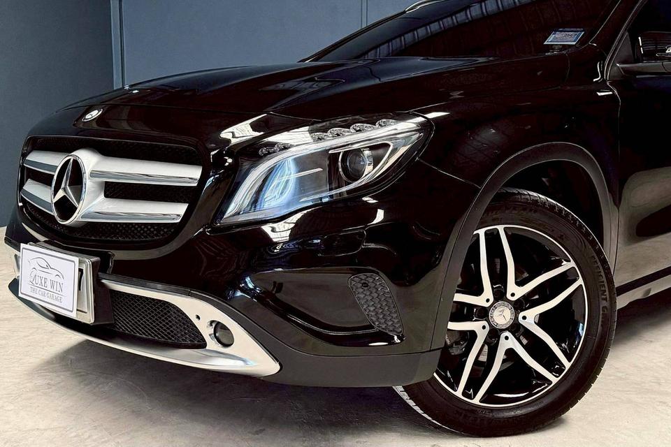 Mercedes-Benz GLA200 (W156) ปี 2017