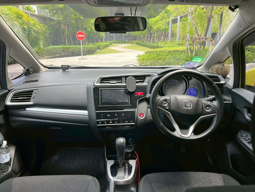 ขาย Honda JAZZ 1.5 SV+ ปี 2015 สีเหลือง - ไมล์ 134,500 19