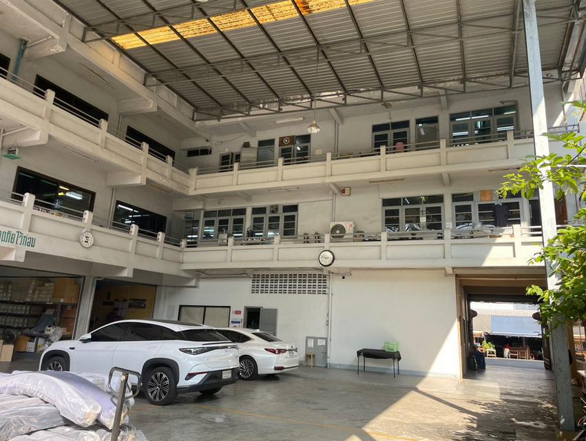 ให้เช่า โรงงานพร้อมสำนักงาน เพชรเกษม 69 ถนนเลียบคลองภาษีเจริญฝั่งเหนือ บางบอน 3 เขตหนองแขม พื้นที่สีเหลือง มีใบ รง.4 จอดรถได้หลายคัน 8