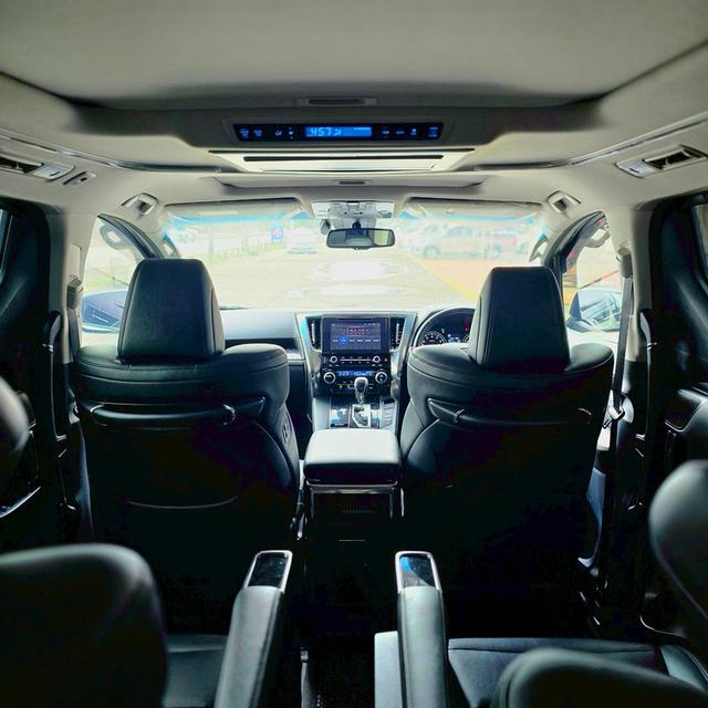 รหัสรถ BAC7322 🔥 รถตู้สุดหรูสาย VIP มาแล้ว! Toyota Vellfire 2.5 Z G Edition ปี 2018 สีขาว สภาพป้ายแดง! 🔥 13